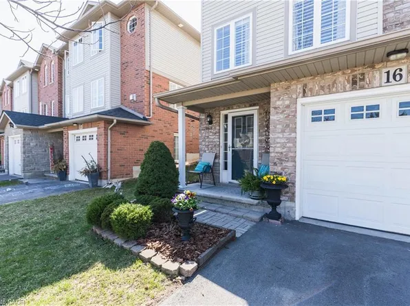 7 Southside Pl #16, Hamilton, ON L9C 7W6