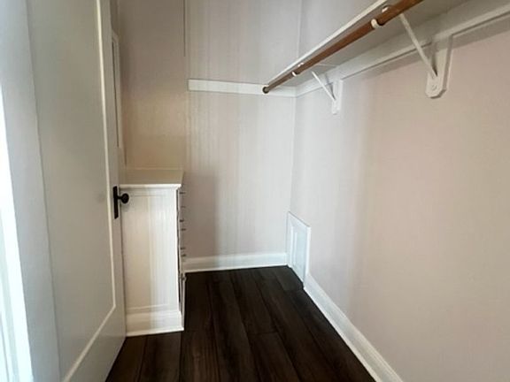 5th image of 337 W Elk Ave APT 4