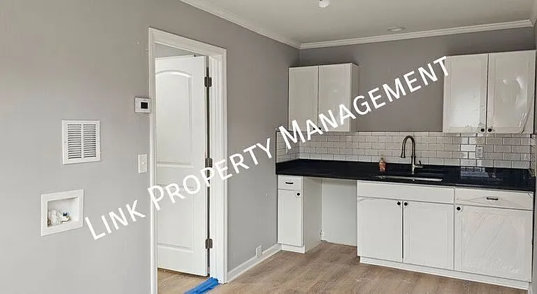 123 Sequoia Dr #A — Photo 12