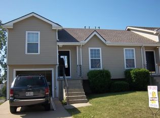 5409-5411 NW 86th Ct, Kansas City, MO 64154