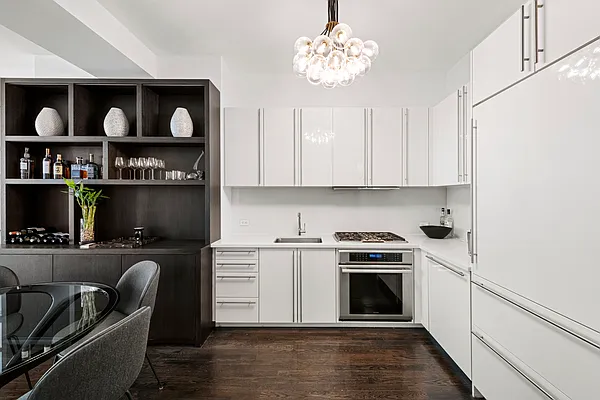 Sold by Douglas Elliman | media 8
