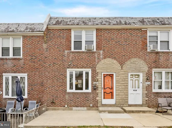 924 Fairfax Rd, Drexel Hill, PA 19026