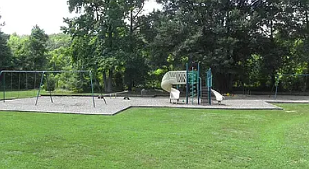 6618 Potomac Ave #B2 — Photo 21