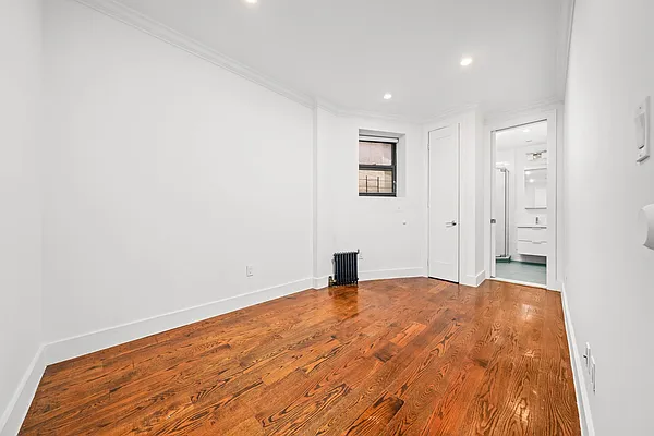 Rented by REAL New York | media 4
