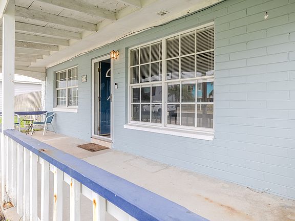 4th image of 319 Lincoln Ave