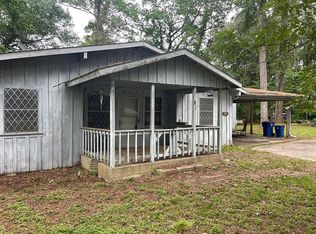 221 Governor Wood Dr, Pointblank, TX 77364