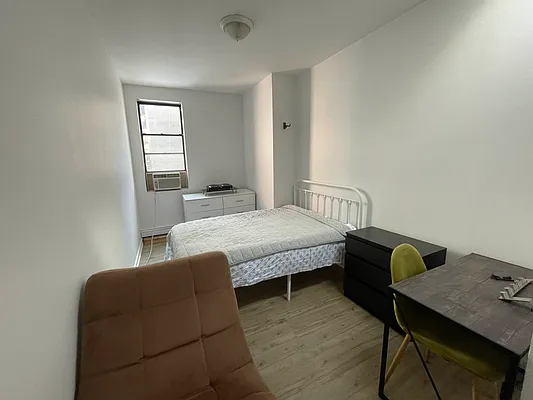 Rented by Spire Group | media 11