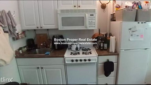 403 Commonwealth Ave. #1F Boston - Back Bay Unit Photo 5 (1)