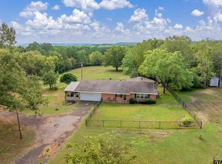 825 County Road 1616, Jacksonville, TX 75766