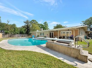 1615 Redway Ln, Houston, TX 77062