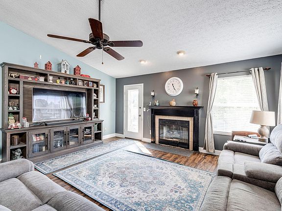 3rd image of 7275 Arborlee Dr