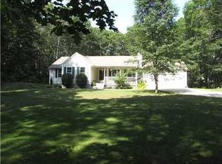 27 Montauk Rd, Charlestown, RI 02813