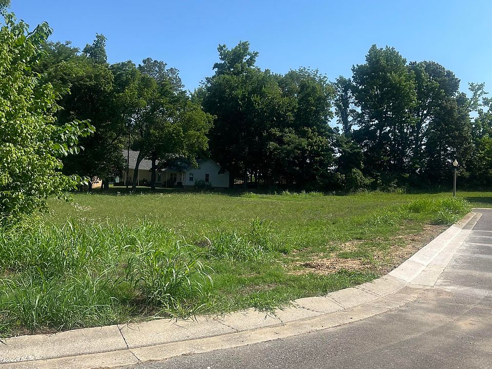 2nd image of 7 Raven Hill Ln Lot 7