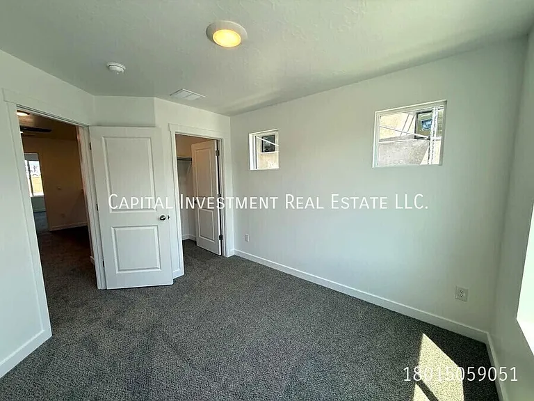4351 N 325 E — Photo 13