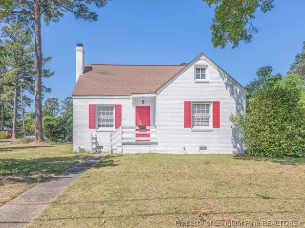 2201 N McMillan Ave, Lumberton, NC 28358