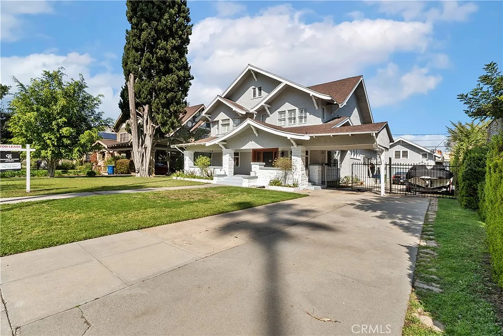 5 bed, 3676 sqft, $6,500 — Photo 4
