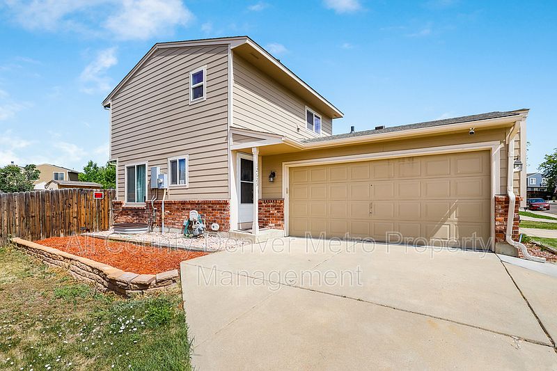 1st image of 12625 Forest Dr