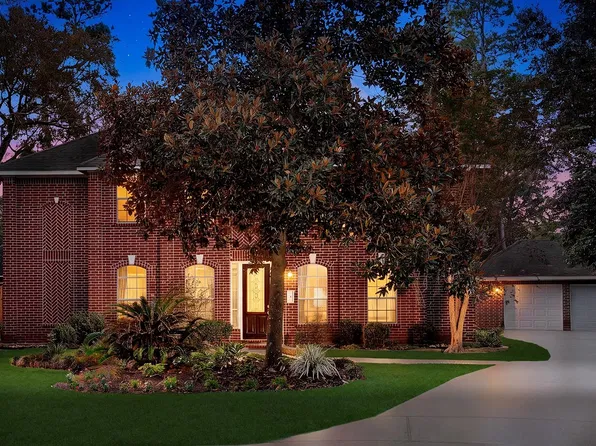 2 Taupewood Pl, The Woodlands, TX 77384