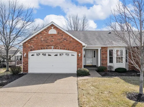 7160 Cattail Dr, Dardenne Prairie, MO 63368