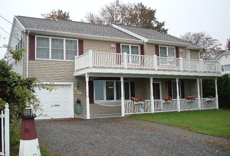 7 Rockbourne Ln Exterior Front