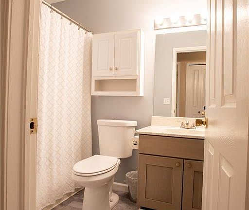 5th image of 11521 Riverview Ct APT 6