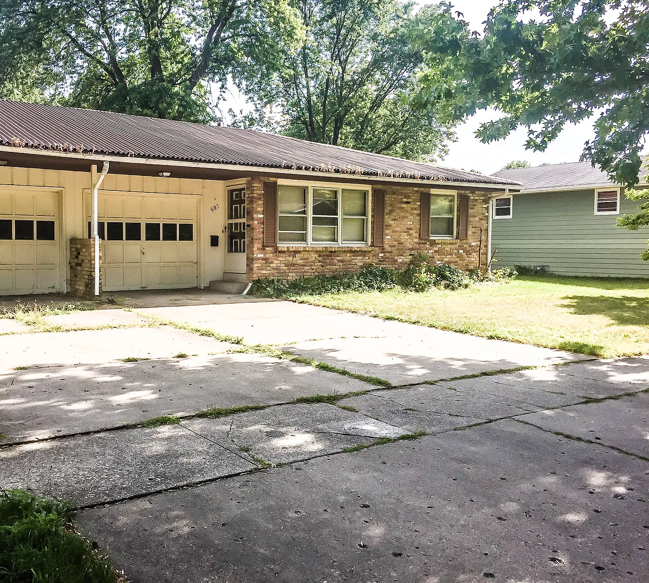 603 E Scovill St photo 1