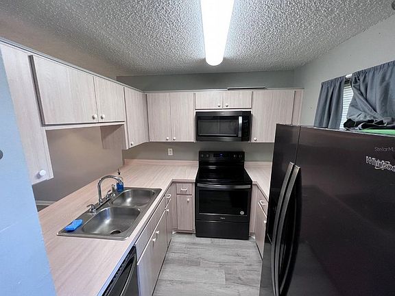 5th image of 39132 County Road 54 Unit 2014