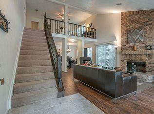 10 Berryfrost Ln, Spring, TX 77380