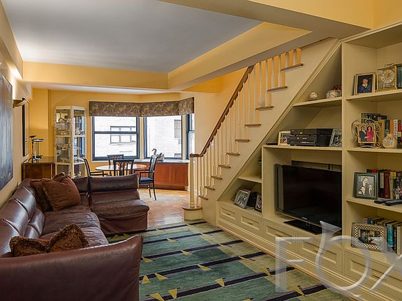 5th image of 425 E 79th St APT 5E
