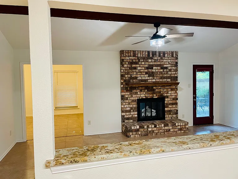 2813 Mesa Verde Trl — Photo 7