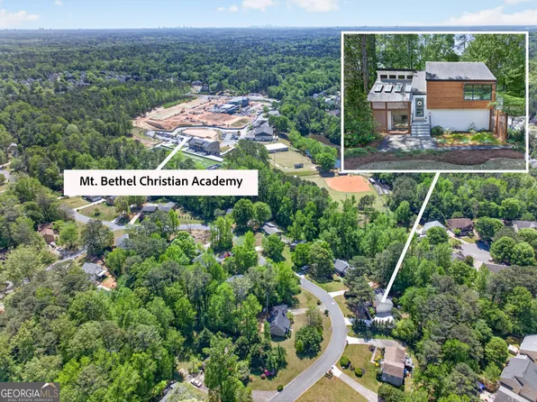 3000 Alberta Dr, Marietta, GA 30062