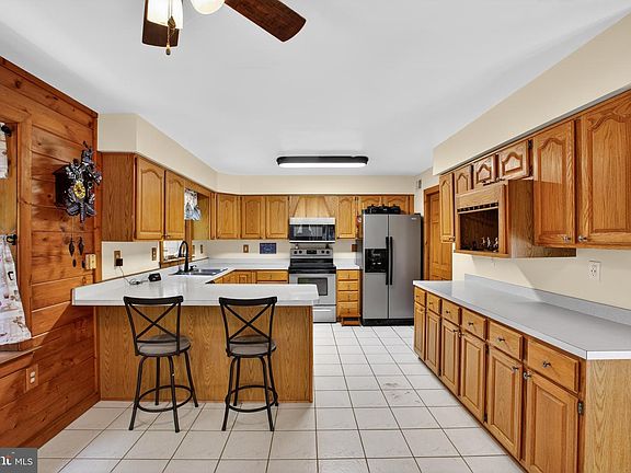 4th image of 14575 Honeysuckle Way