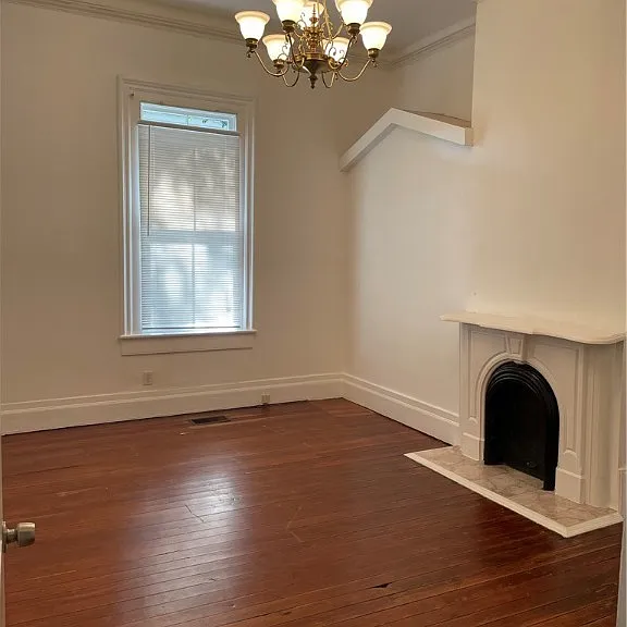 228 E Henry St #A — Photo 4