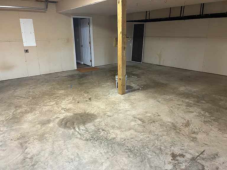 23201 Topo Dr — Photo 29