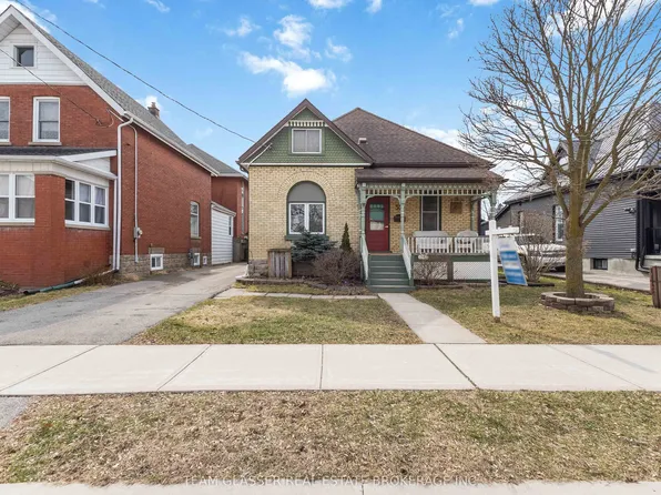57 Locust St, Saint Thomas, ON N5R 2C2
