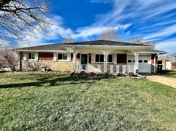 6 Gerry Ct, Beech Grove, IN 46107
