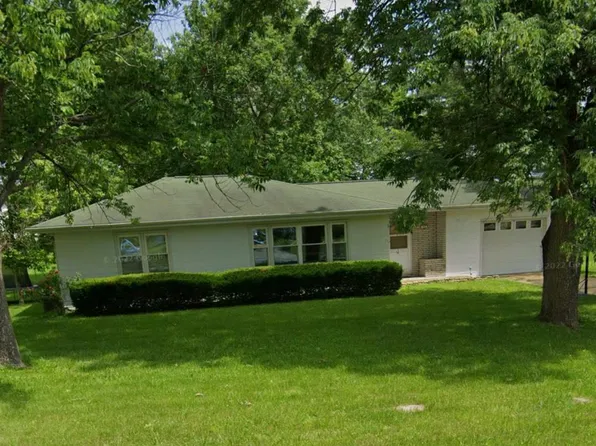 1902 Highway N, Pacific, MO 63069