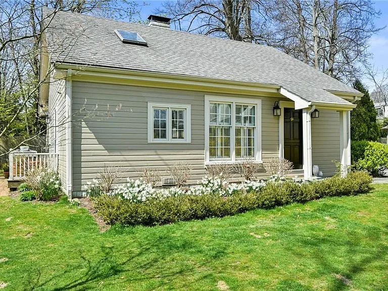 397 Gibbs Ave #CH — Photo 3