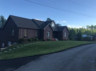 246 Browning Loop, Pineville, KY 40977