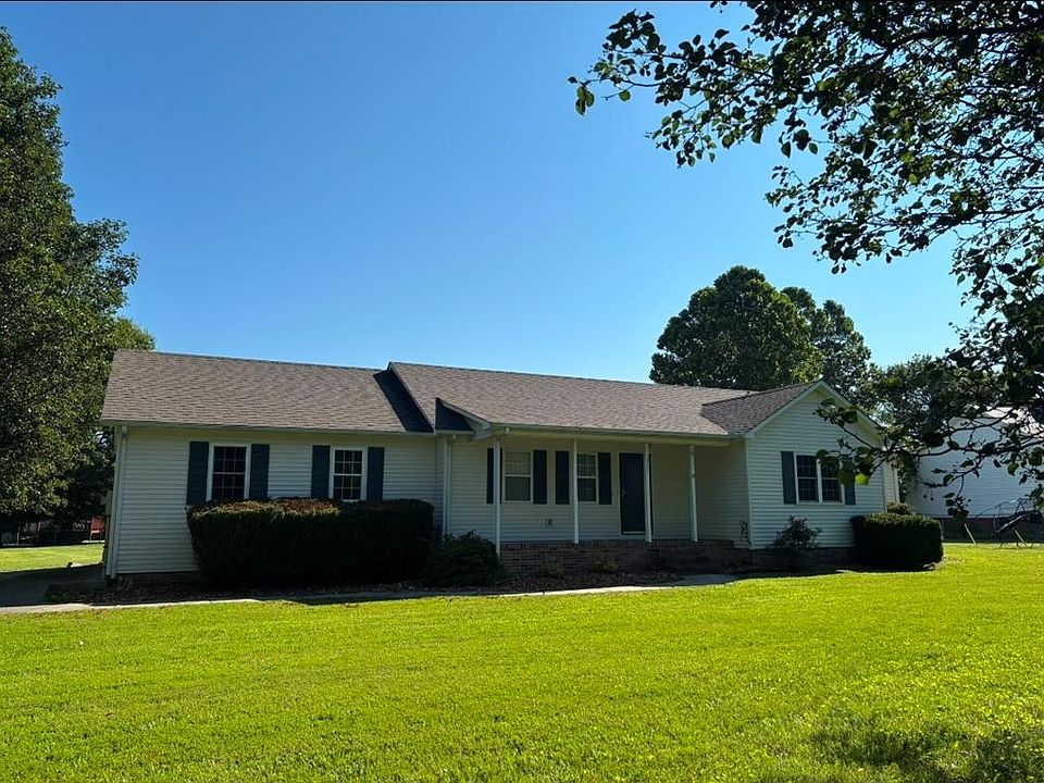 1st image of 3797 Brookwood Dr