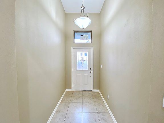 3rd image of 3839 Renata Dr