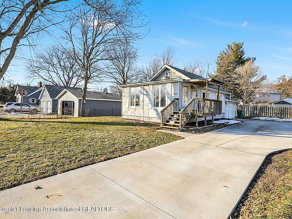 2nd image of 4108 Holt Rd