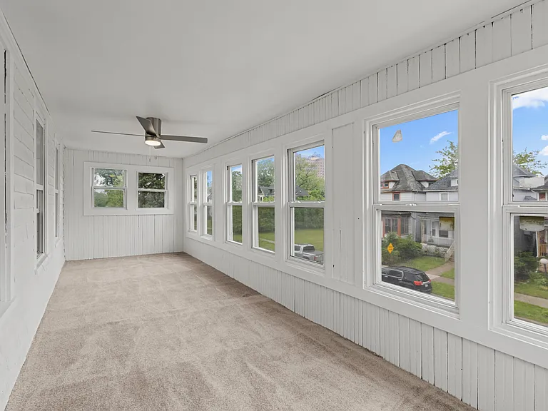 3008 Lothrop St — Photo 8