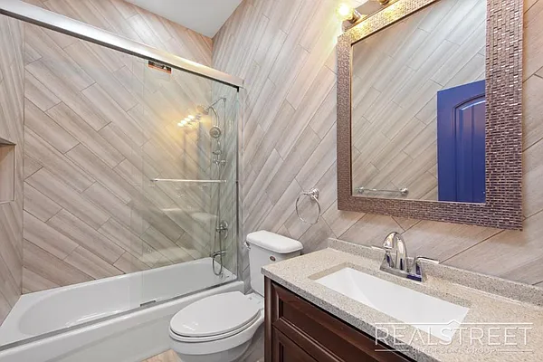 Sold by Real Street Inc | media 13