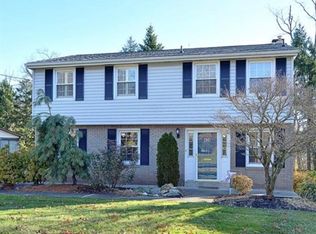 420 Franklin Heights Dr, Monroeville, PA