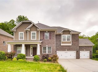 303 E Waterlynn Rd, Mooresville, NC 28115