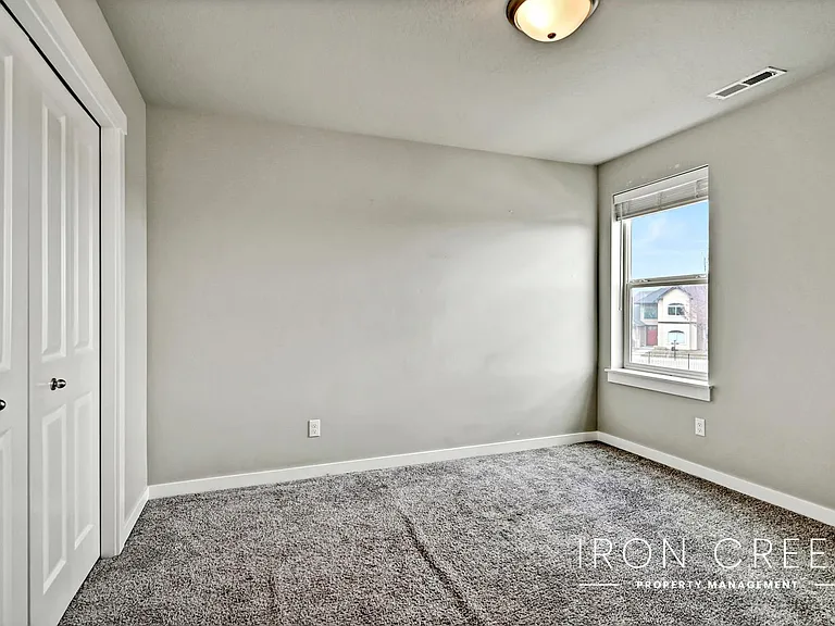 2229 E Kamay Dr — Photo 16