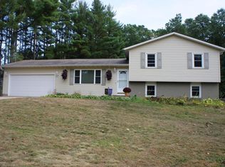 45801 County Road 653, Paw Paw, MI 49079