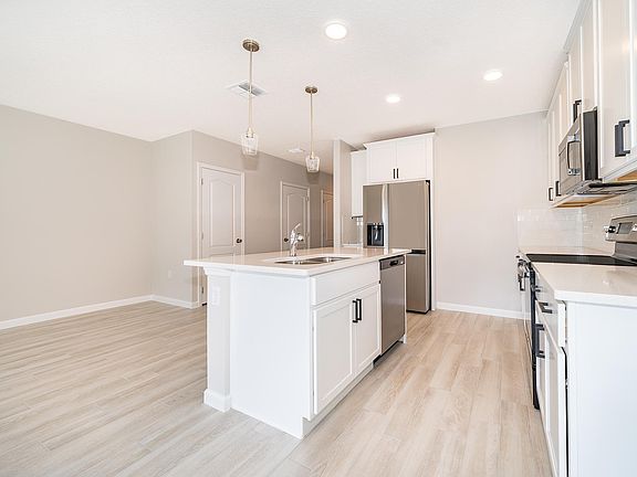 5th image of 2771 Narcoossee Commons Way