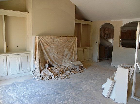 3rd image of 2032 Lake Forest Dr